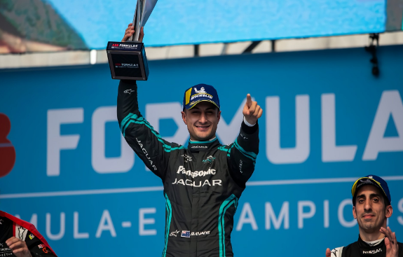 Ini Kata Pemenang Formula E Jakarta Mitch Evans soal Balapan di Indonesia